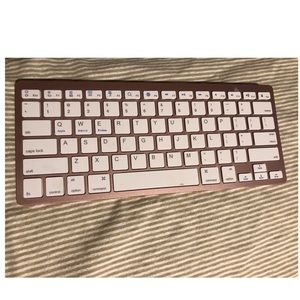 Rose gold Wireless keyboard